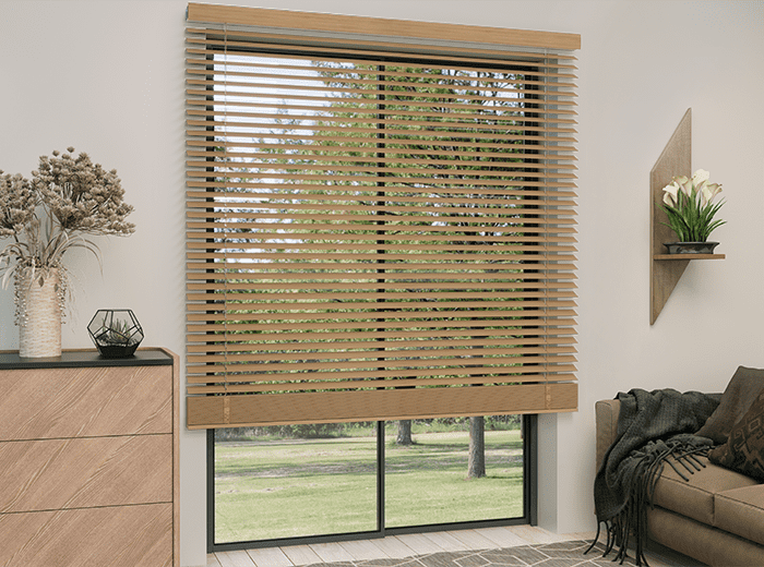 деревянные жалюзи на окна